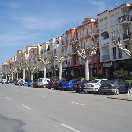 Apartamento Renovado, Luminoso, A 300M De La Playa Apartment Empuriabrava Exterior photo